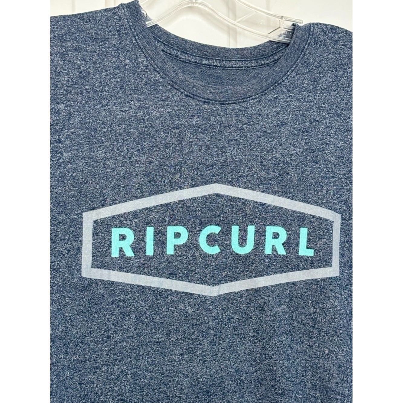 EUC Rip Curl Men&rsquo;s Navy Heather Tee with Logo Graphic size M