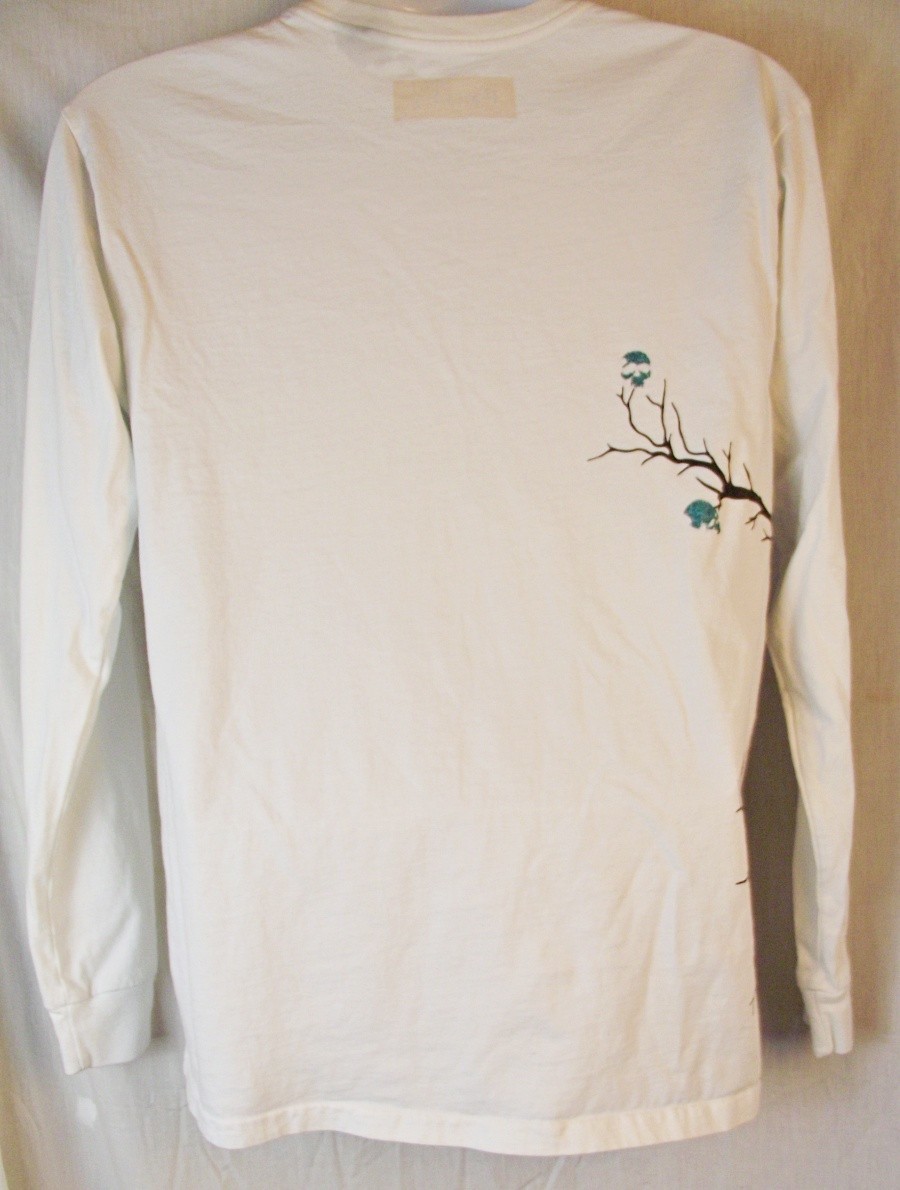 STREETWEAR Reigning Fury Mens Long Sleeve Tee White Glitter Skulls Branches Med