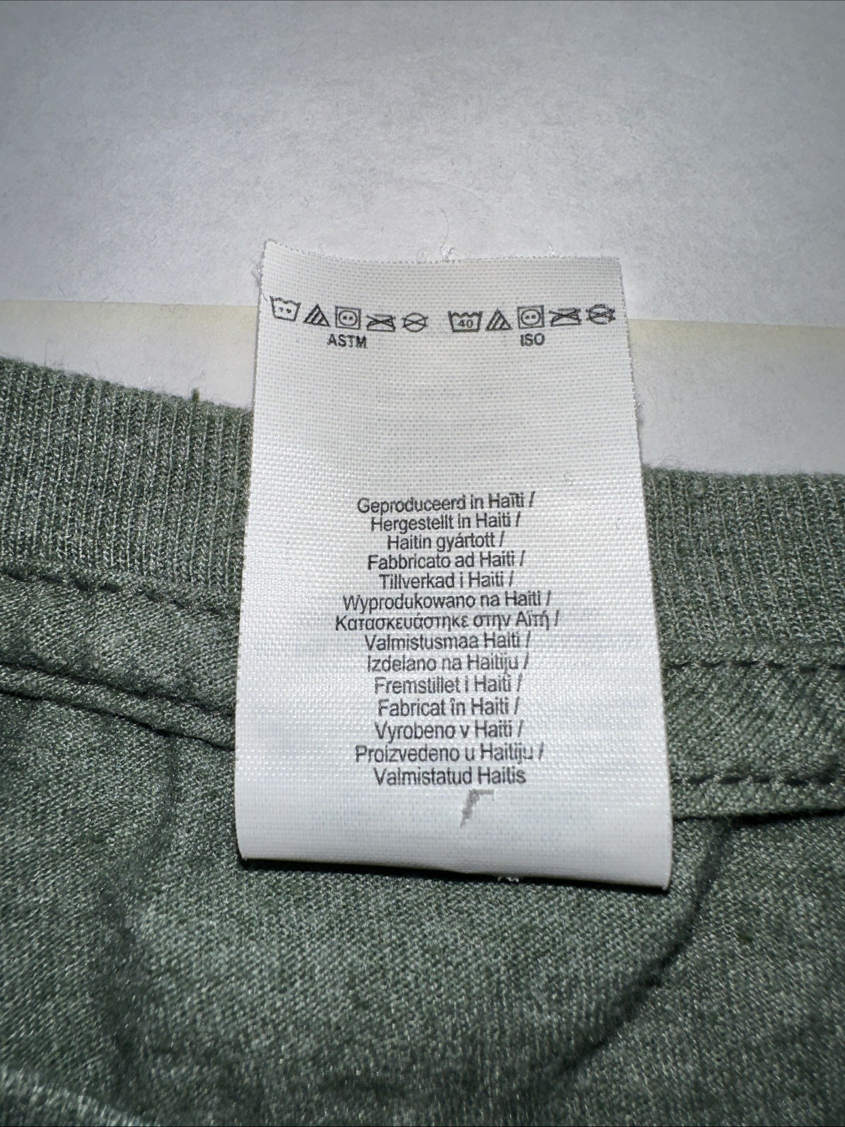 Kentucky Derby Men’s XL Gildan Softstyle Ring Green Poly Cotton Blend T-shirt
