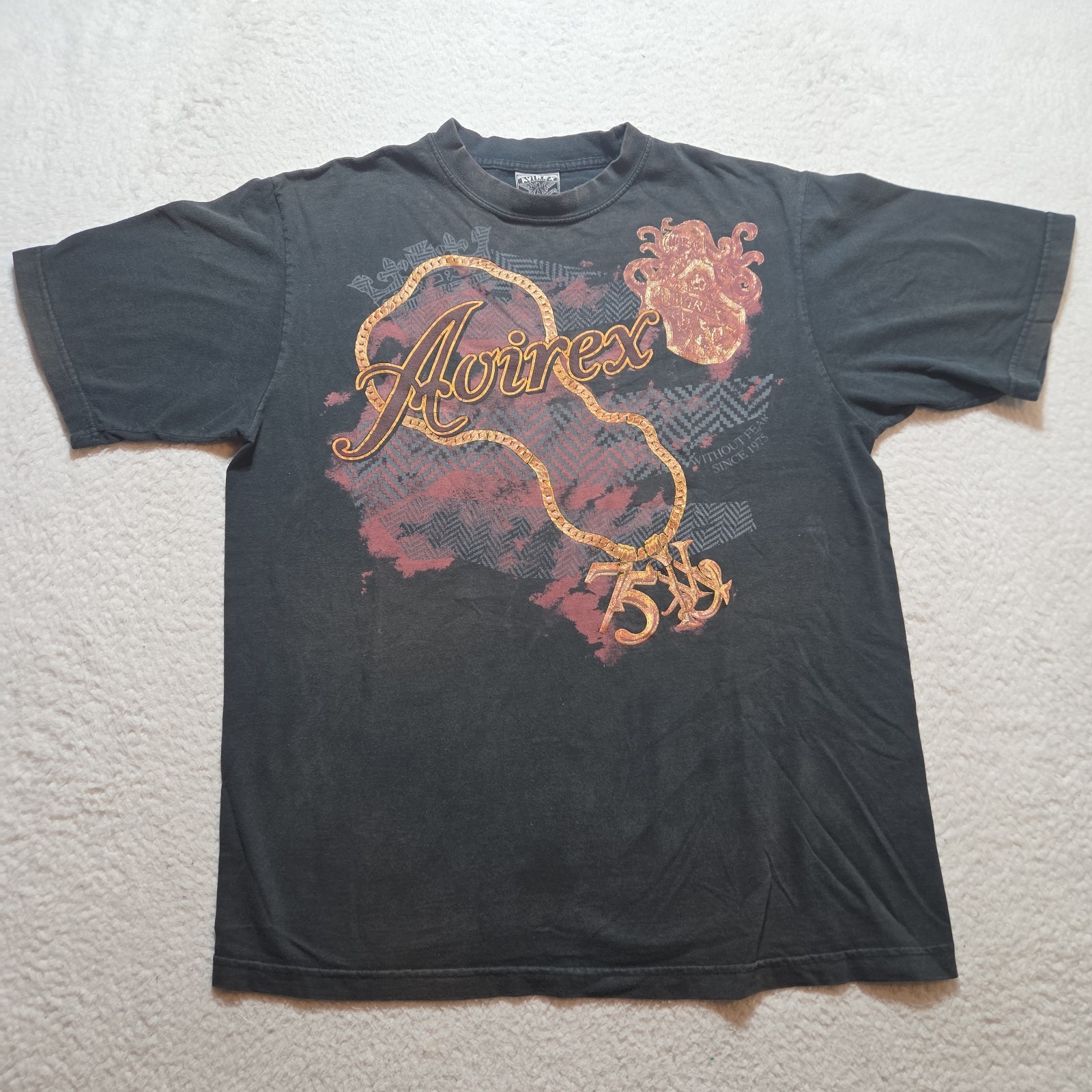 Avirex T Shirt Mens Large Black Gold Chain Crest 75 Graphic St Faded Streetwear