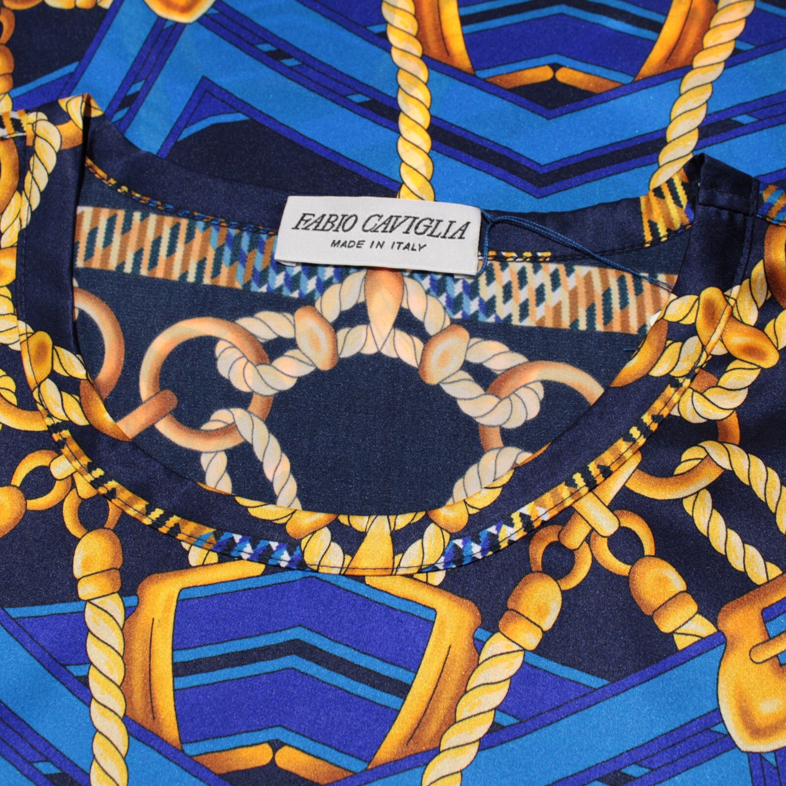 Fabio Caviglia NWOT Short Sleeve T-Shirt Size ~4XL in Blue/Multi Silk Blend