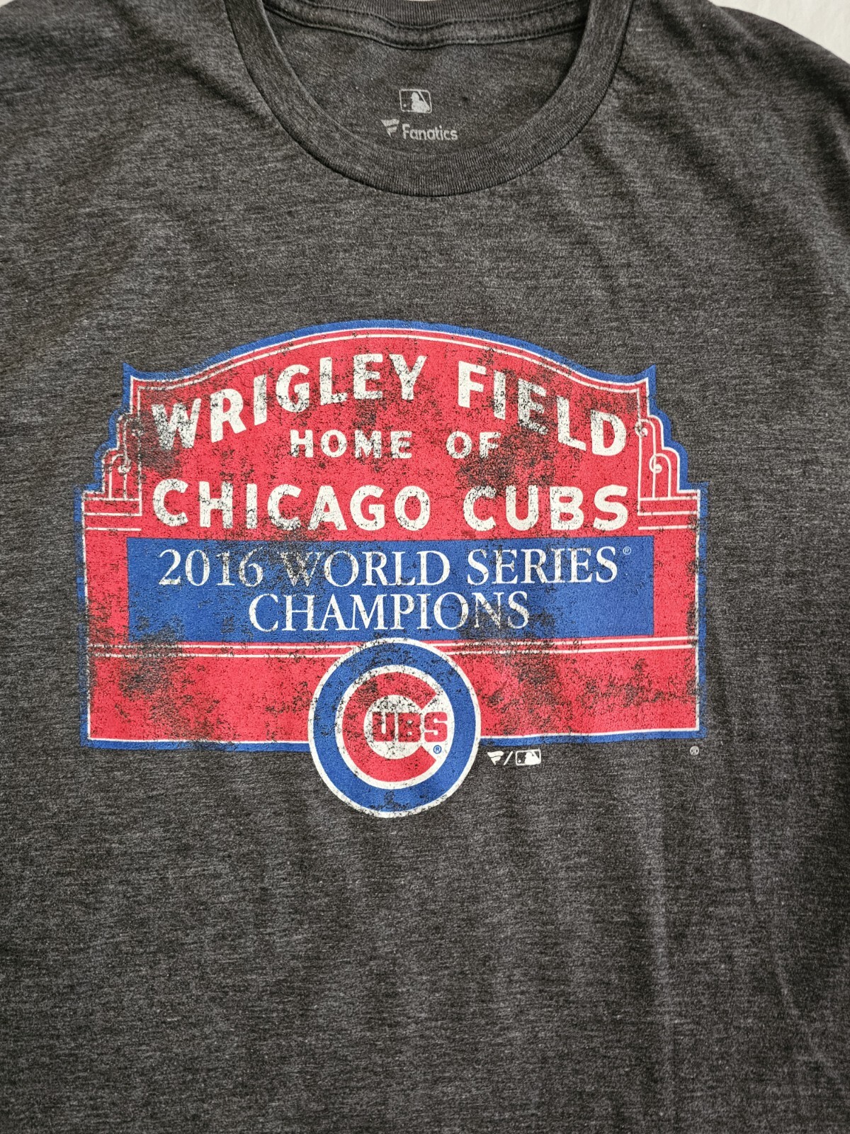 Men&rsquo;s Chicago Cubs Shirt L 2016 World Series MLB Baseball Retro Sports Tee CHC