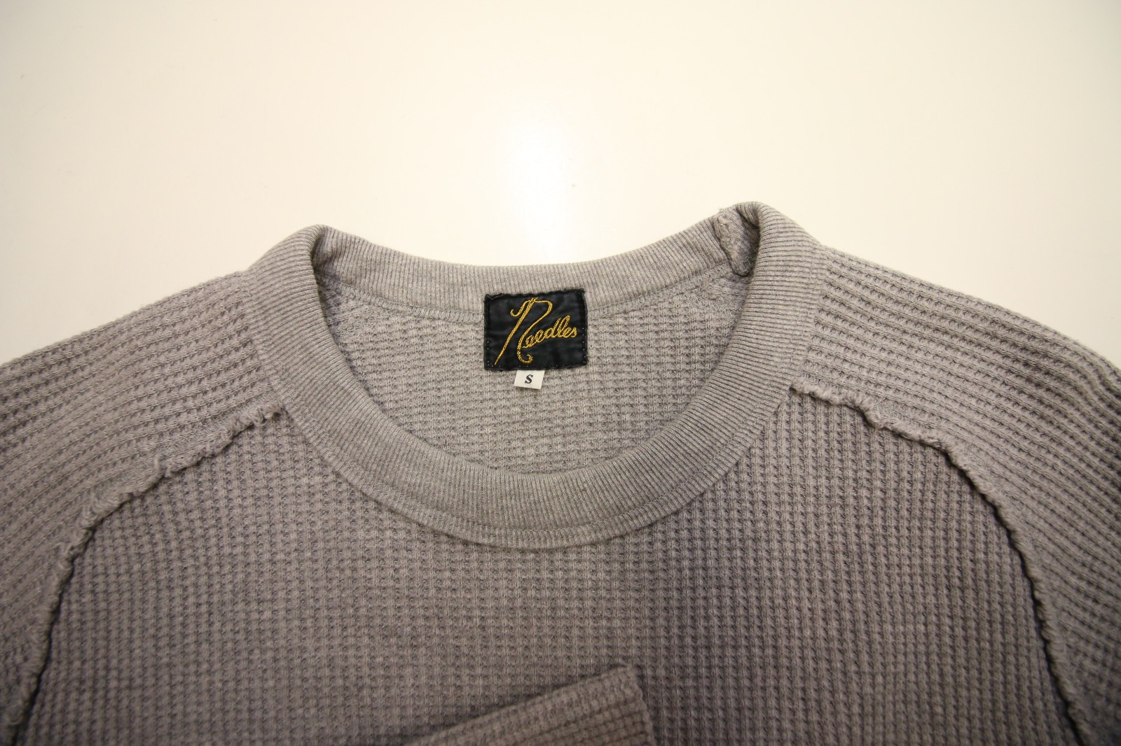 Needles Japan Raglan Thermal Waffle Knit Long Sleeve Small 34&Prime; Chest Grey