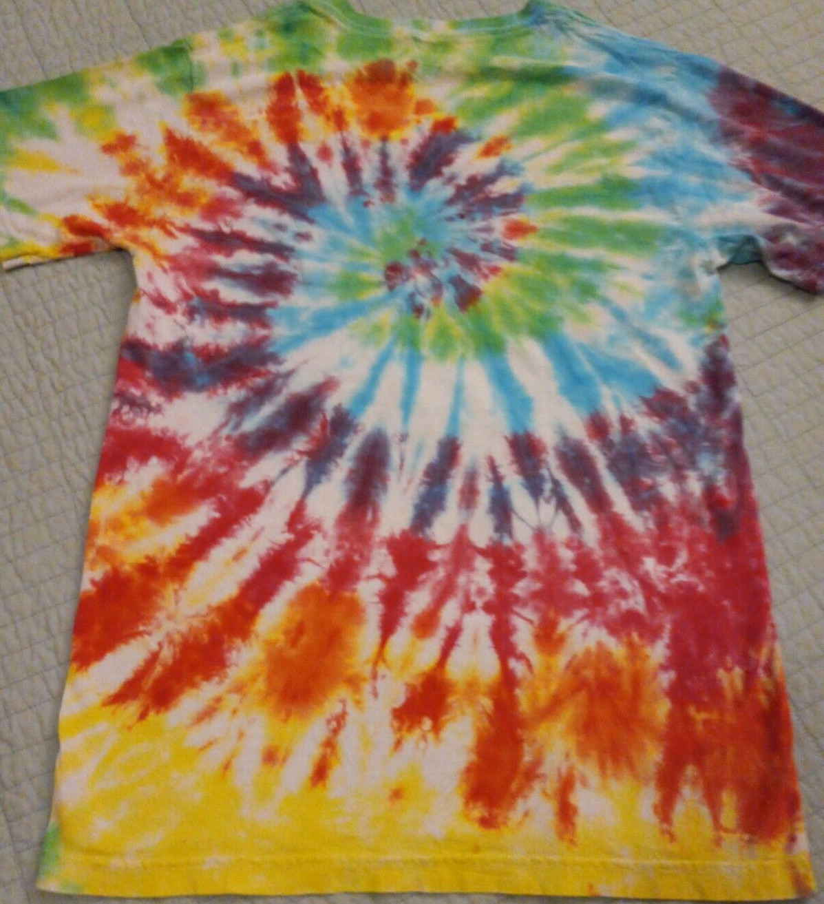 Lot of 5 Men&rsquo;s Small Tie Dye T Shirts Varied Style, Brand, Pattern