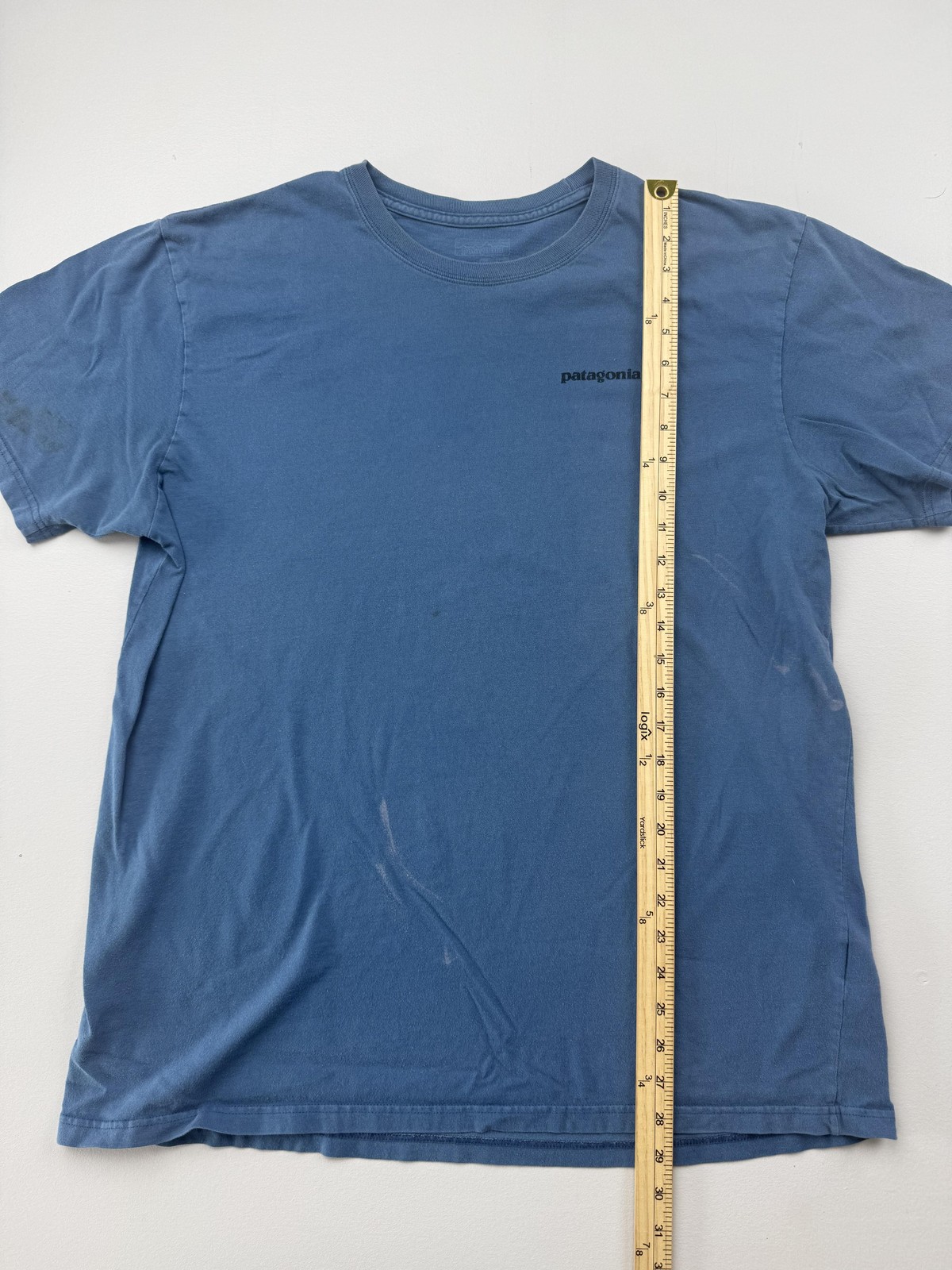 Patagonia Shirt Mens Large Blue Back Logo Graphic Tee Tagless Outdoor Hiking