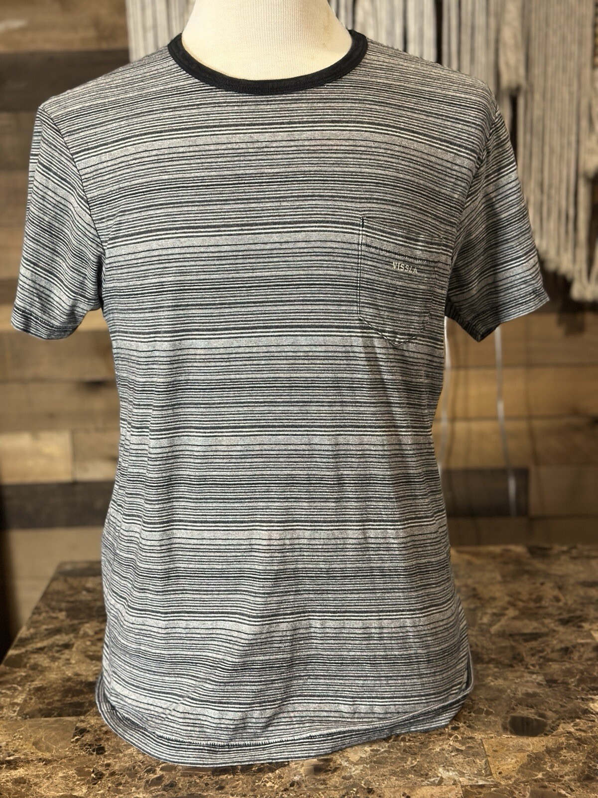 VISSLA Men’s Small Black Striped Front Pocket Crew Neck Short Sleeve T Shirt