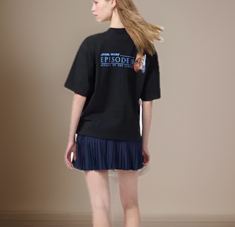 UNIQLO Star Wars UT Relaxed Fit short sleeve Graphic T-shirt new From Japan