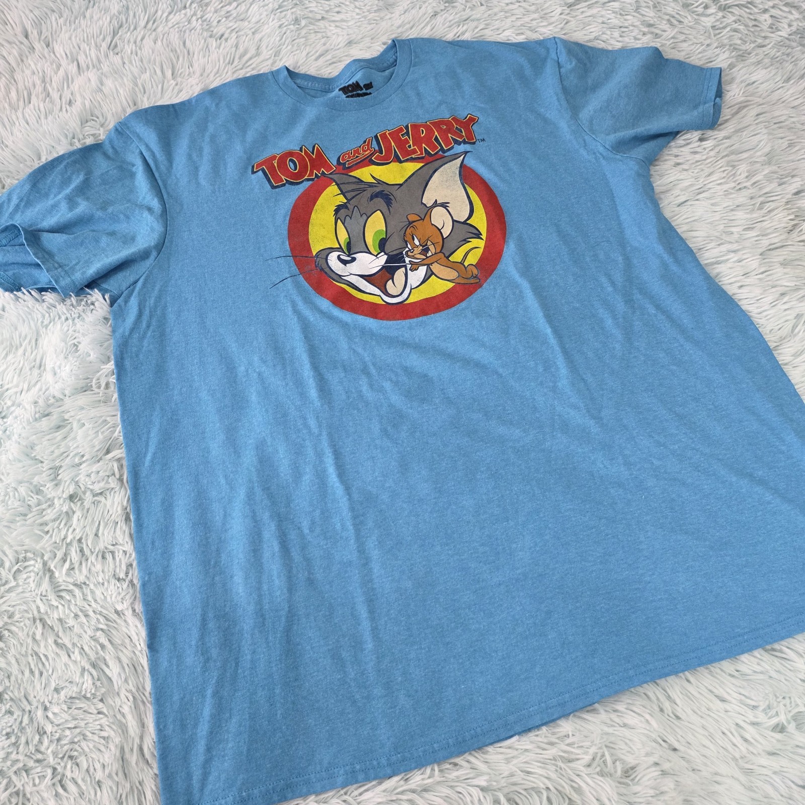 Tom and Jerry Cartoon Graphic T-Shirt Blue Adult Size L 50/50 Cotton Blend