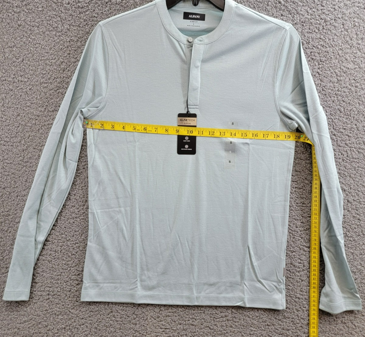 Alfani Alfatech Solid Henley Neck Shirt Men&rsquo;s S Cloud Blue Long Sleeve Pullover