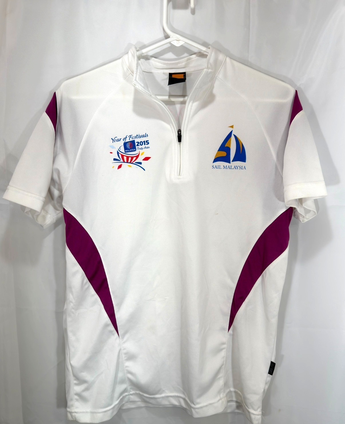 2015 Malaysia Year of Festivals (MyFEST) Shirts Sz Small Half Zip Collectible
