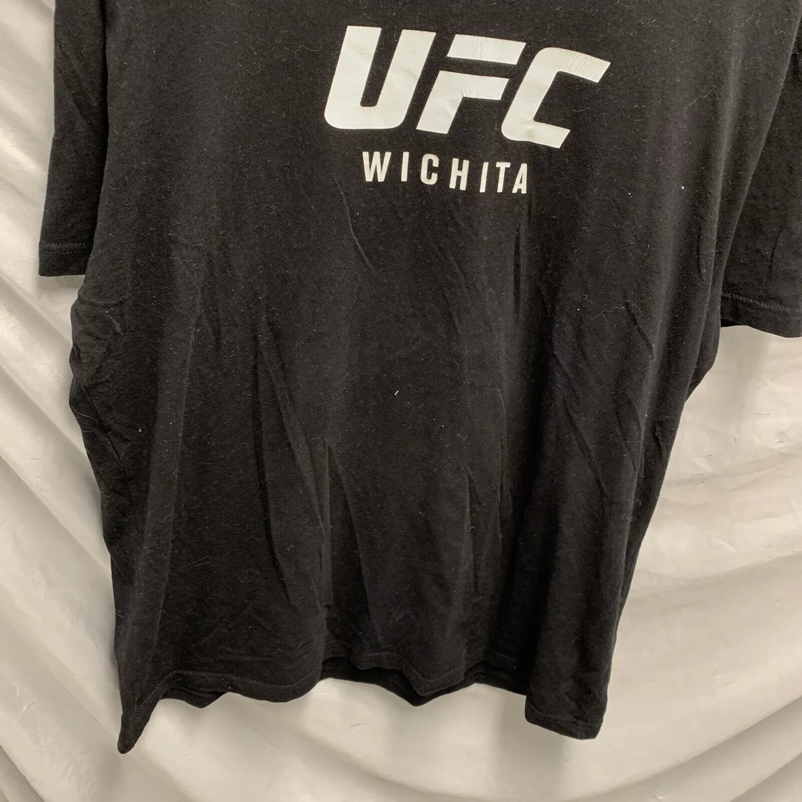 UFC Shirt Adult Large Black Short Sleeve Fight Night Lewis Dos Santos Men’s