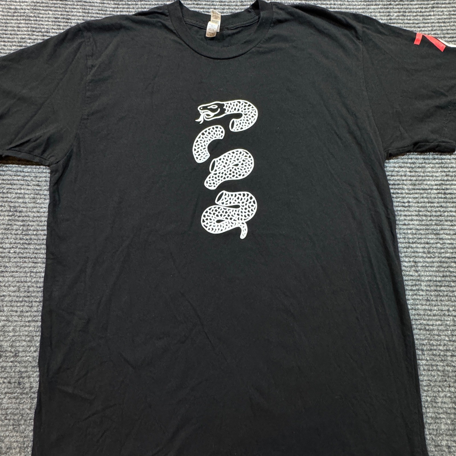 American Apparel Philadelphia 76ers T-Shirt Large Black Snake Promo Gift