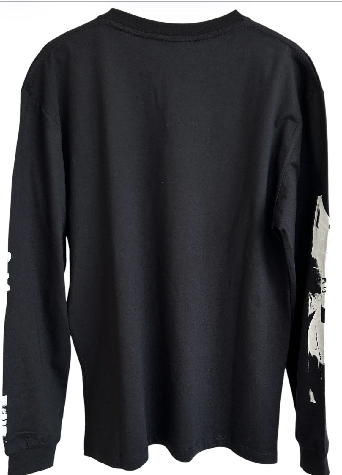 John Summit HUMAN Long Sleeve Black T-shirt Graphic Embroidery Size Large NWT