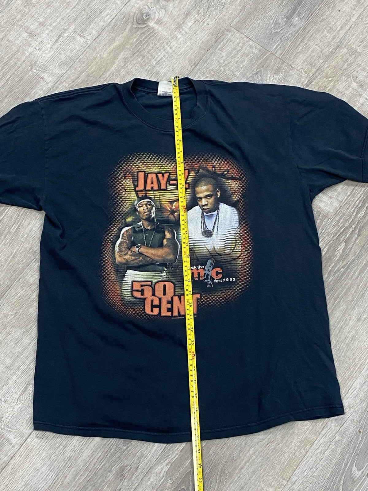 SEE PHOTOS Vintage Jay Z 50 Cent Rap Tee Shirt Rock The Mic Tour 2003 Size XL