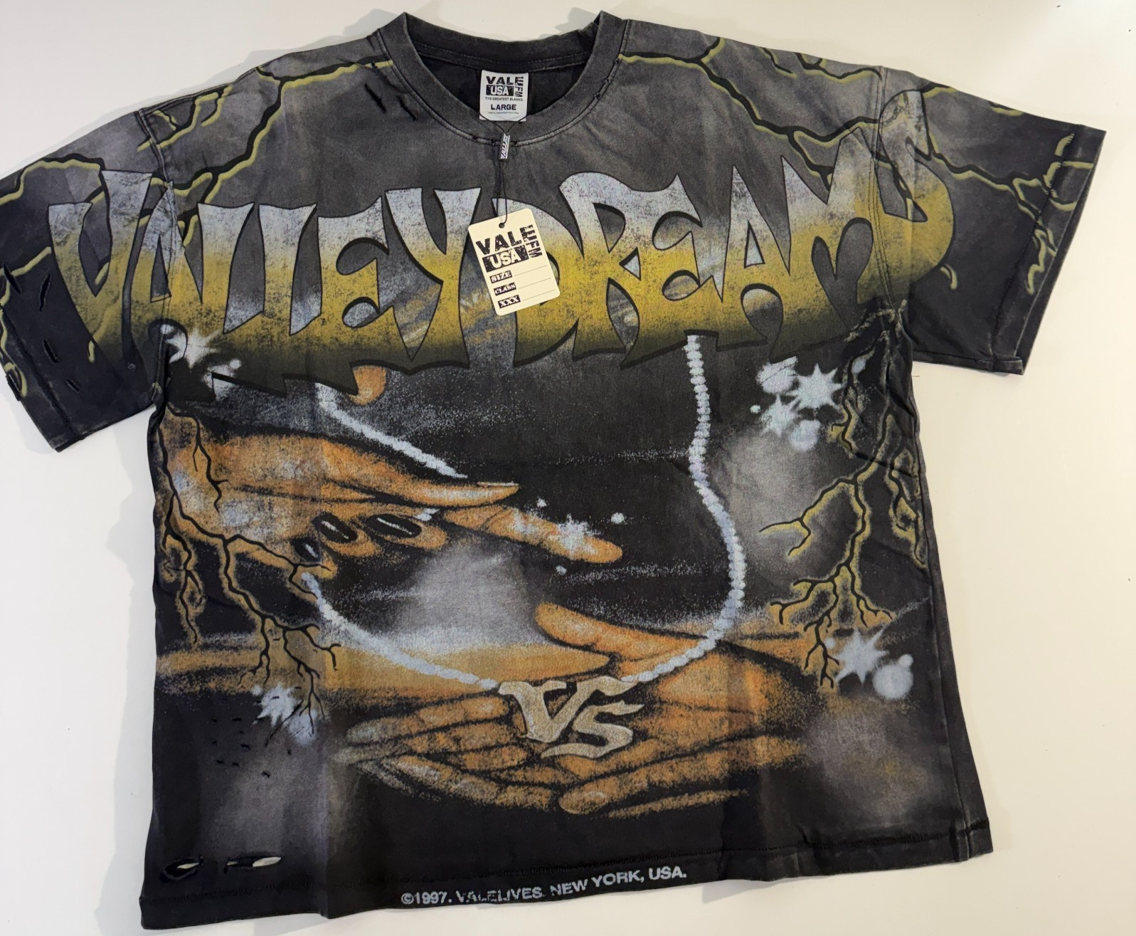 Vale Forever Hands of god T-shirt Mens Size Large Washed Black Boxy Tee NEW