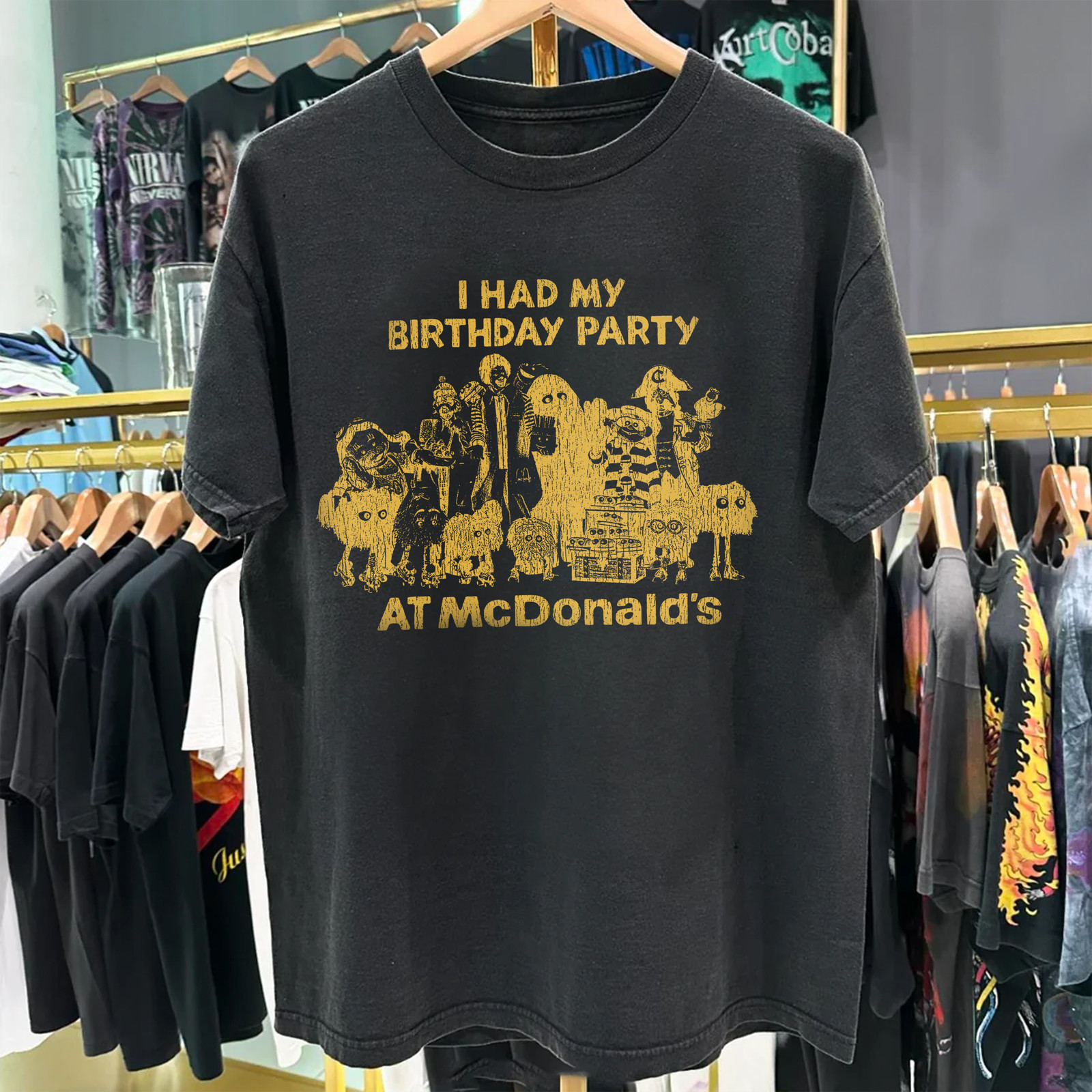 I had my birthday party at McDonald&rsquo;s Heavyweight T-Shirt Black L