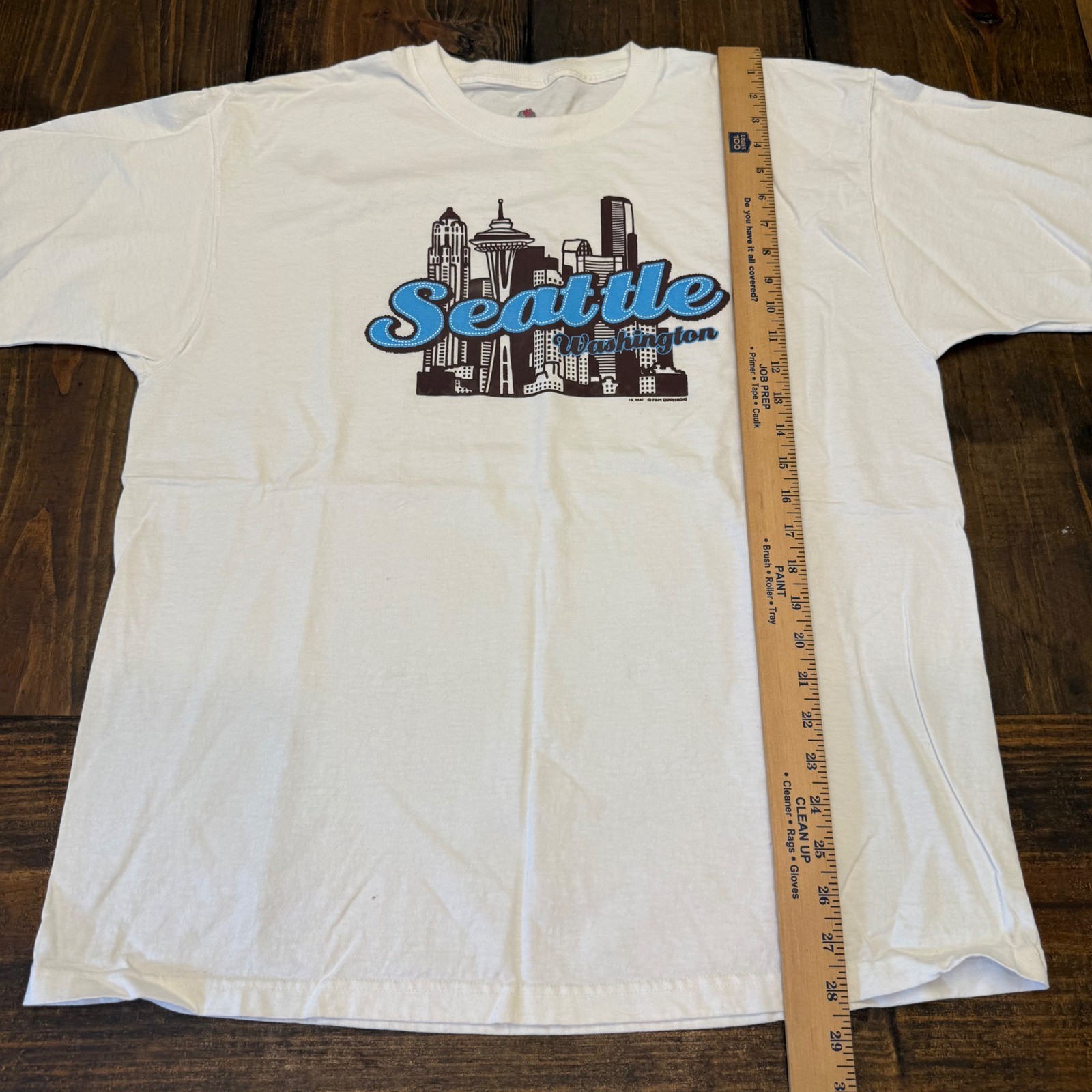 Fruit of the Loom Seattle Washington Skyline Graphic T-Shirt White Mens XL VTG