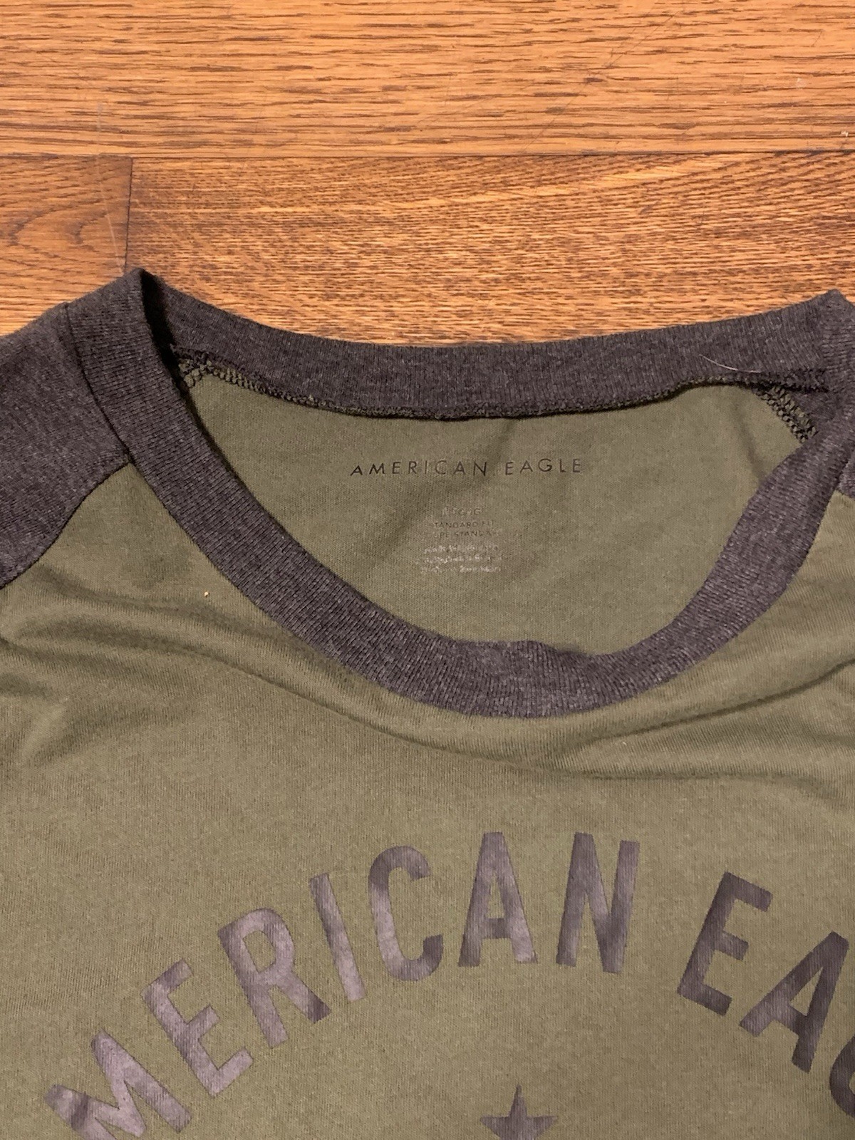 Men’s 2 Tone Olive And Gray American Eagle Short Sleeve t-shirt