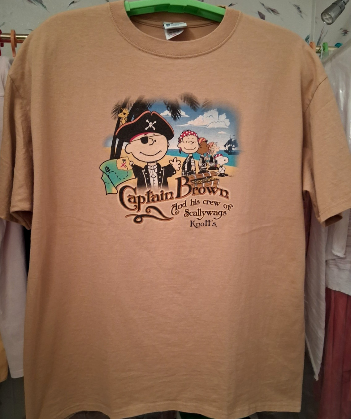 RARE!! Peanuts Knott&rsquo;s Pirate Captain Brown, Snoopy, and more crew 2XL shirt