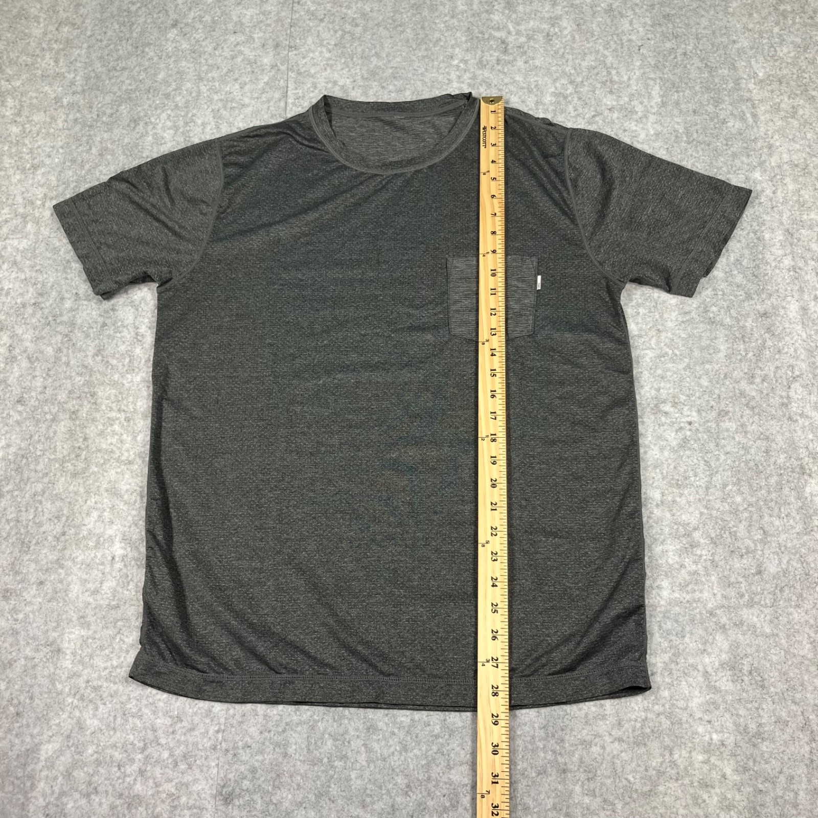 Vuori Tradewind Performance Pocket Tee Shirt Mens Large Gray Lightweight Stretch