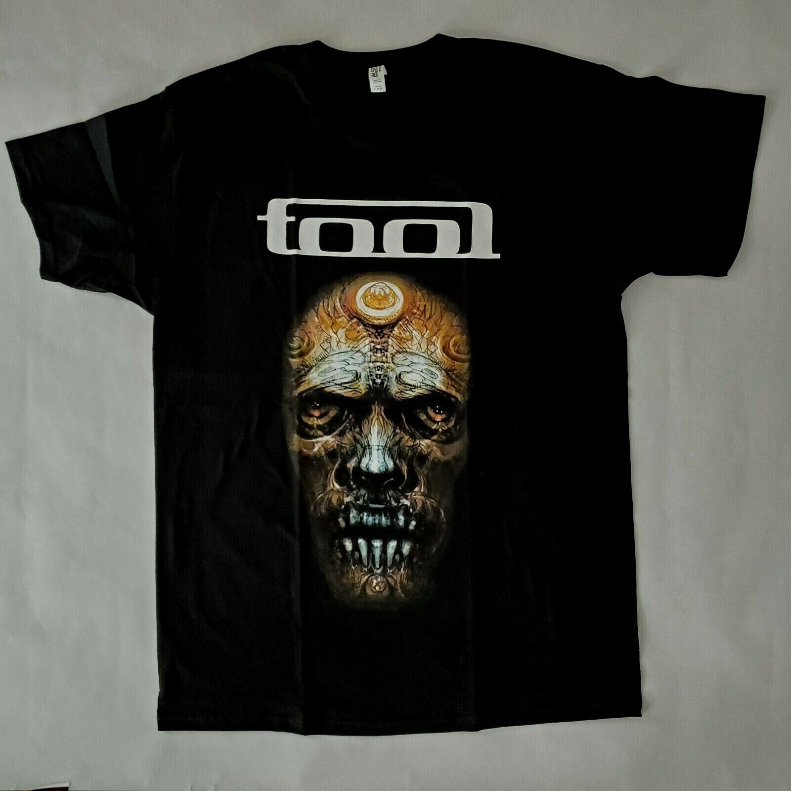 FREE SAME DAY SHIPPING New TOOL LATERALUS Color Shirt Size XL