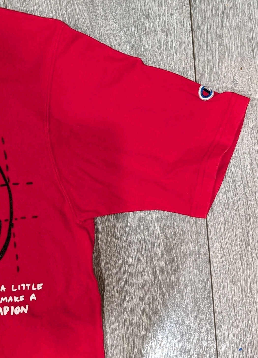 Vintage Champion Logo T-shirt Men&rsquo;s Size Small Tee Red T-shirt 100% Cotton