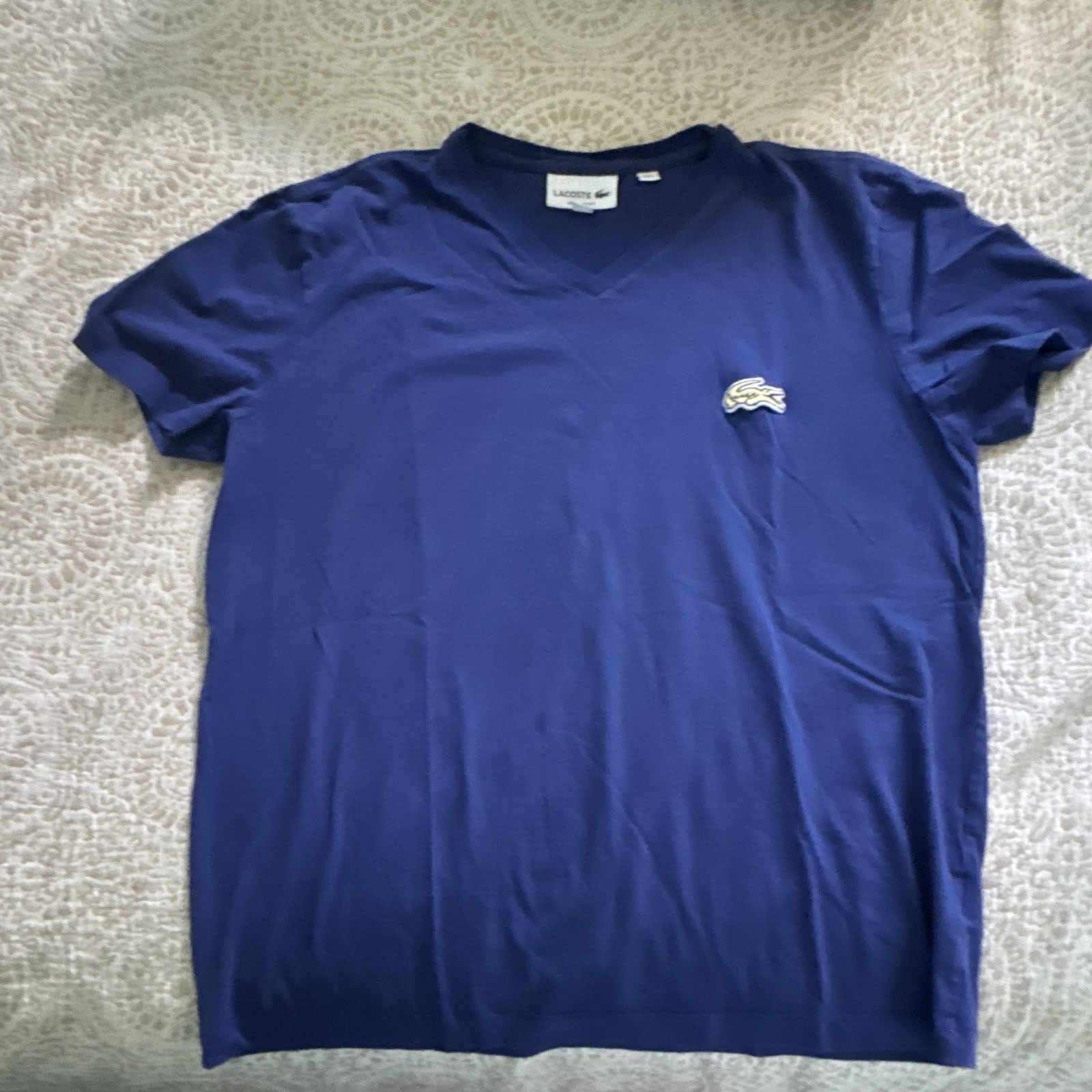 Lacoste Men&rsquo;s Blue V-Neck Short Sleeve Regular Fit Logo T-Shirt Size M