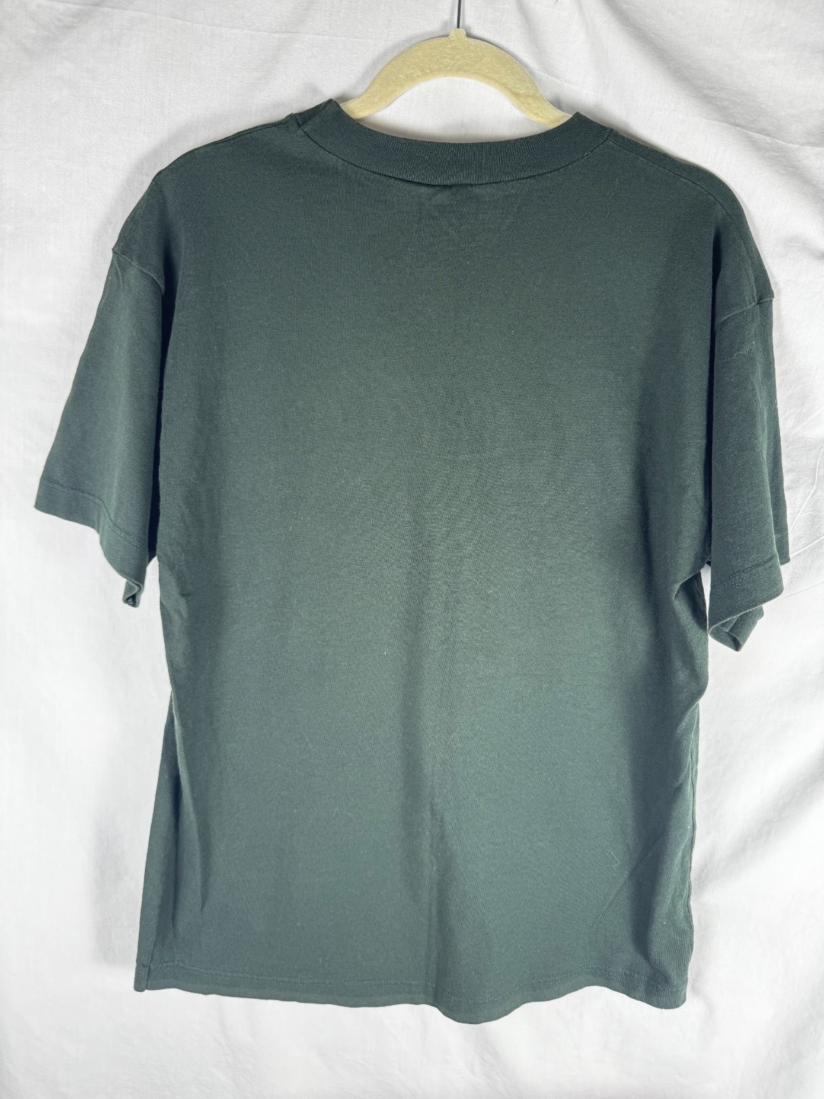Vintage Canada Wolf Wolves Pack Wild Life Green Animal Tee Shirt 90s Y2K