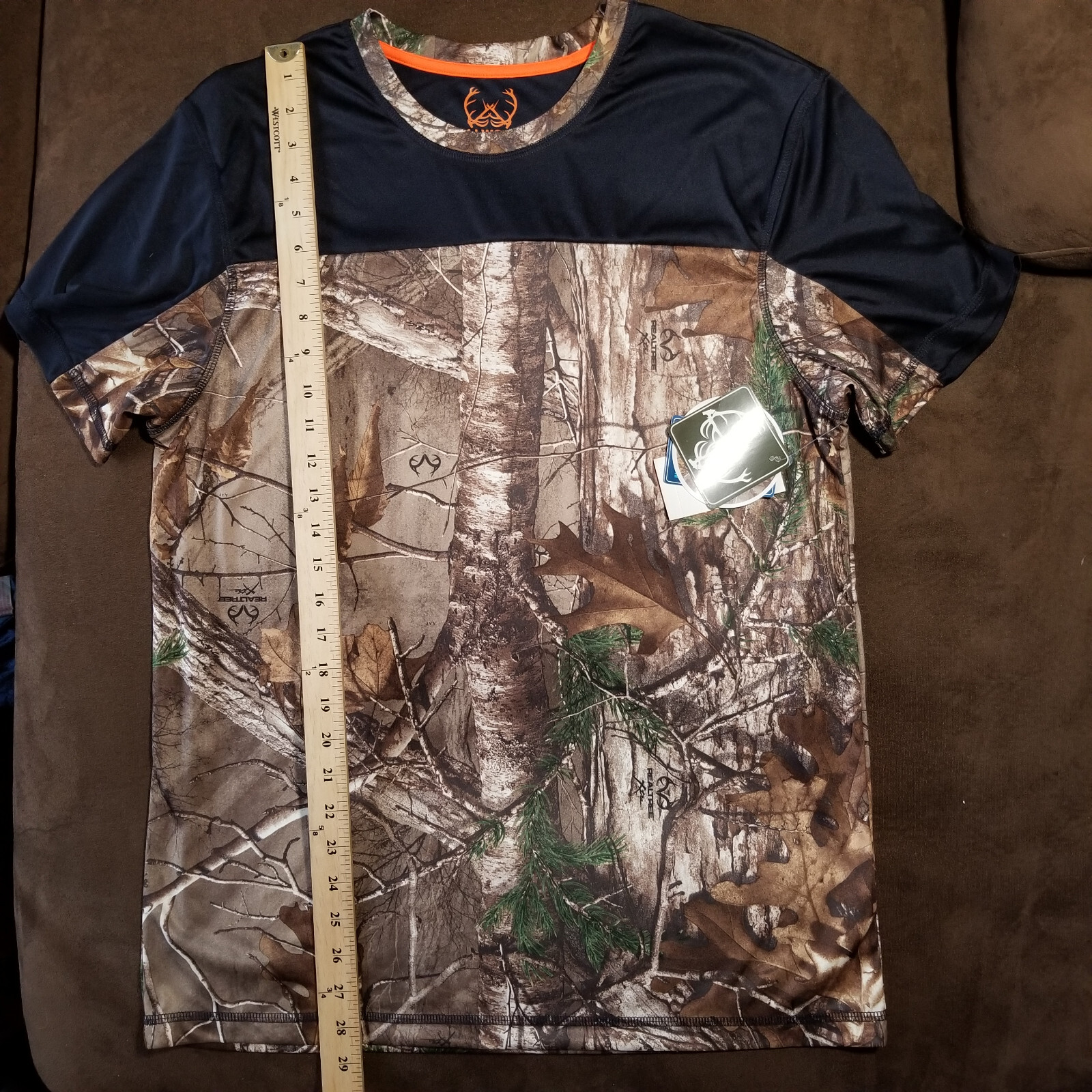 NWT TALLWOODS ELEMENT WEAR SHIRT REALTREE XTRA BLACK OVER CAMO CREW NECK MEDIUM