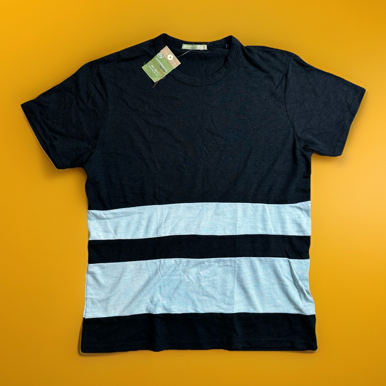 NEW ALTERNATIVE EARTH Horizontal Stripe Crew Neck Tee T-shirt Apparel Size Large