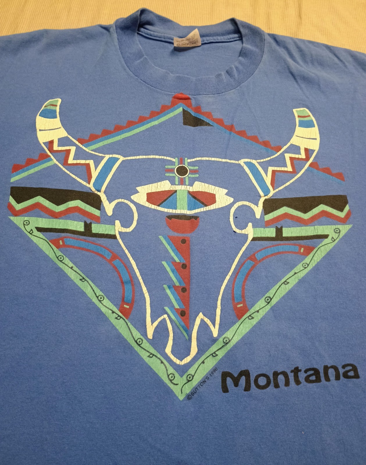Vintage 90s Montana T-Shirt Single Stitch Size XL Native American Animal Skull