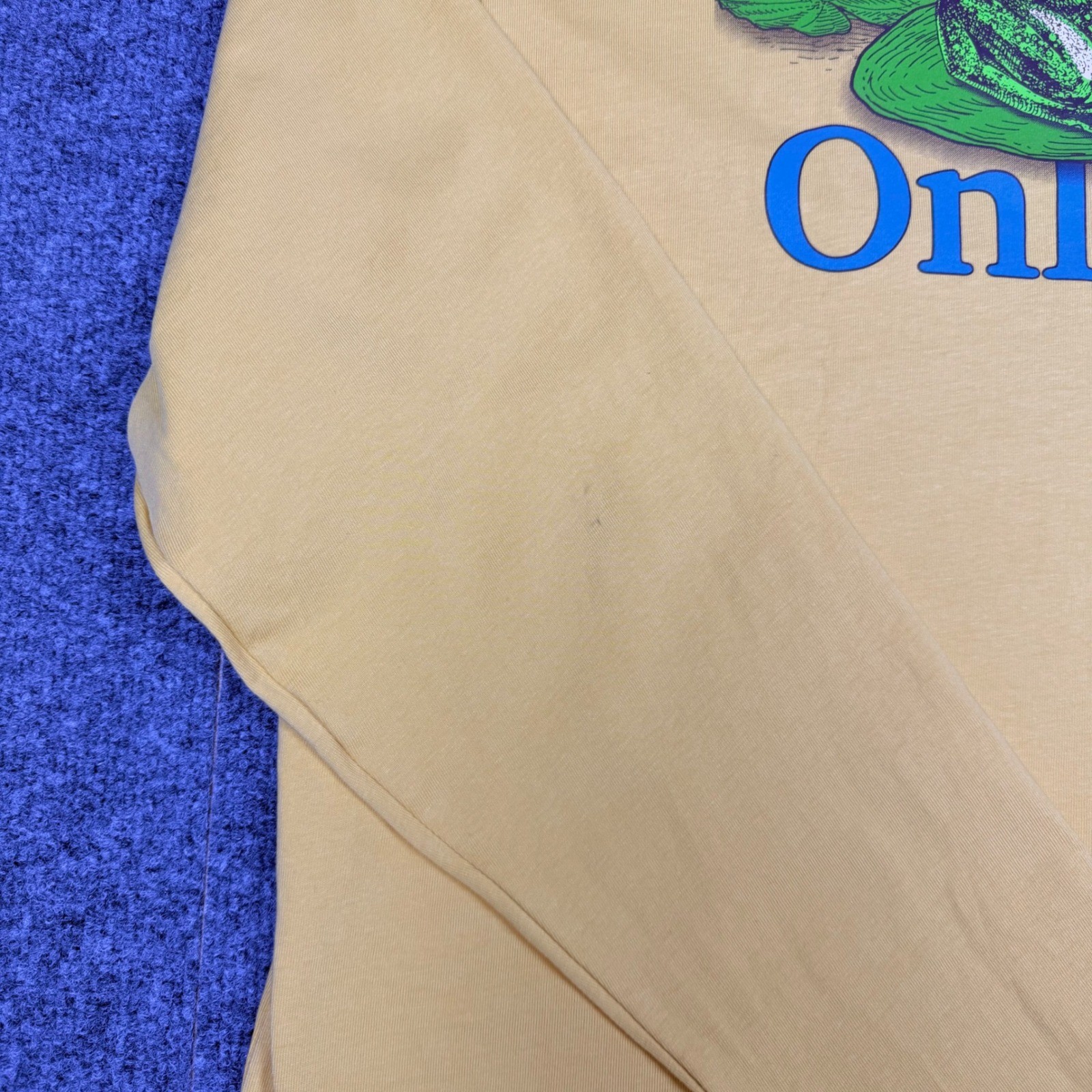 Only NY Bullfrog Graphic Long Sleeve T-Shirt Mens Med Yellow Cotton Streetwear