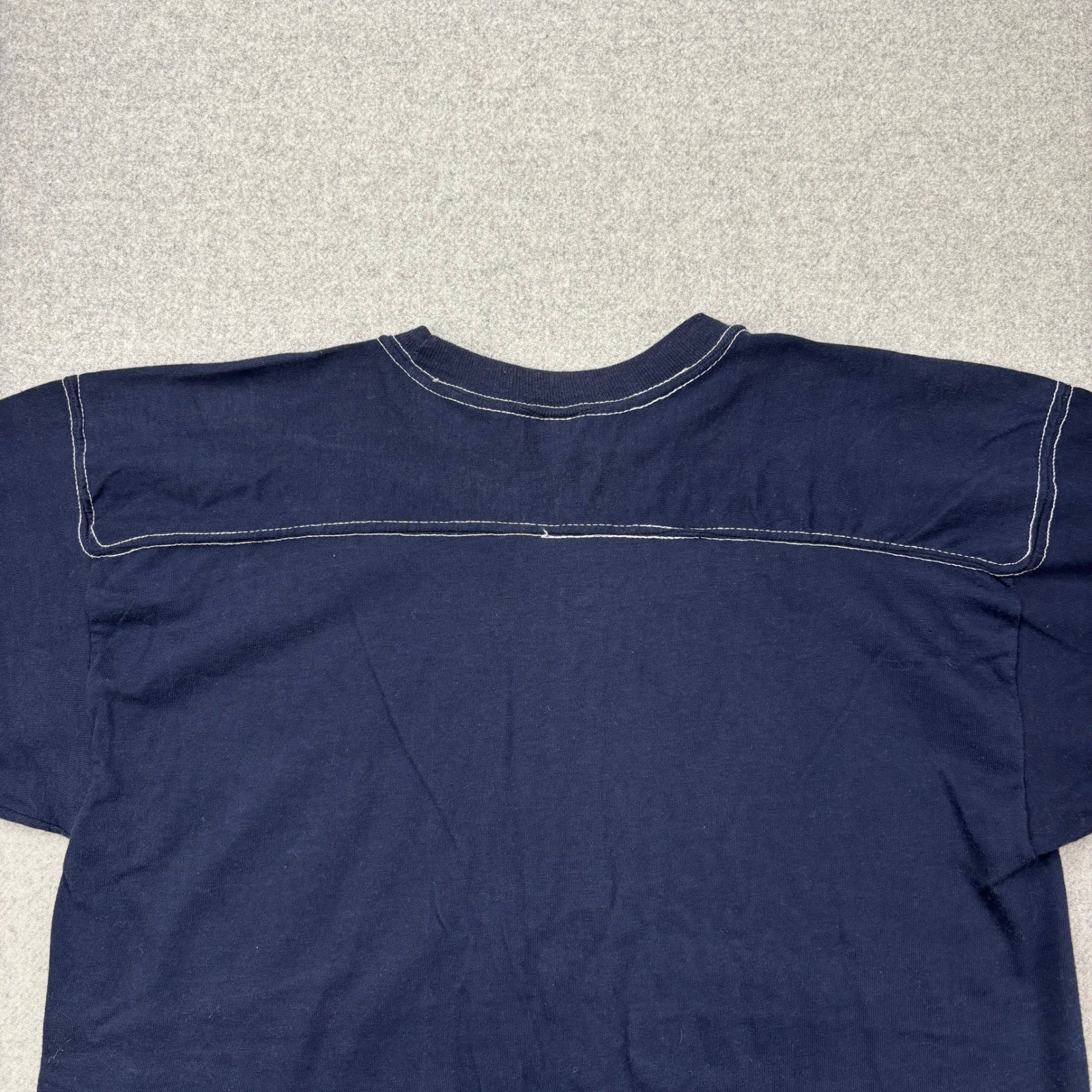 Vintage 1970s Blue Blazers School Athletic T-Shirt XL Flocked Single Stitch