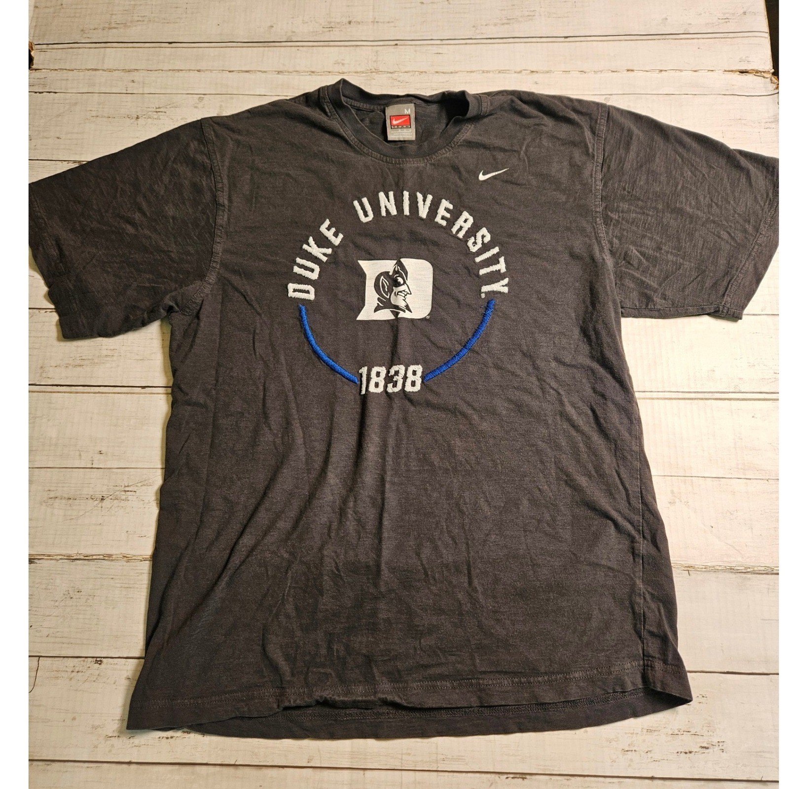 Nike Team Duke University Blue Devils T-Shirt Gray Embroidered Mascot Mens M