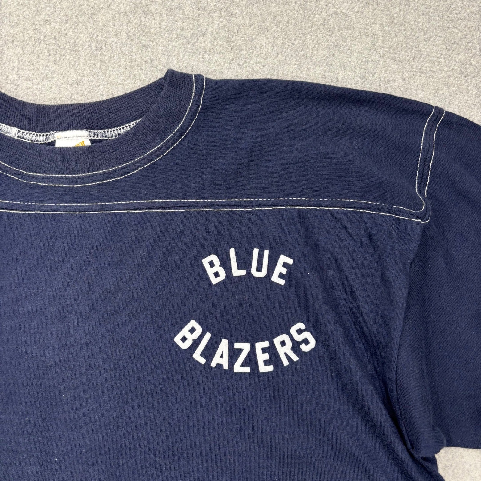 Vintage 1970s Blue Blazers School Athletic T-Shirt XL Flocked Single Stitch
