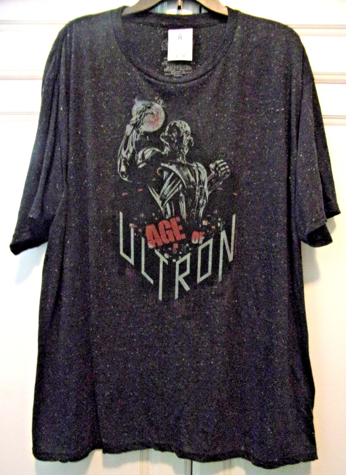 Marvel – Avengers Age of Ultron T-Shirt – 2XLarge – New w/Tag