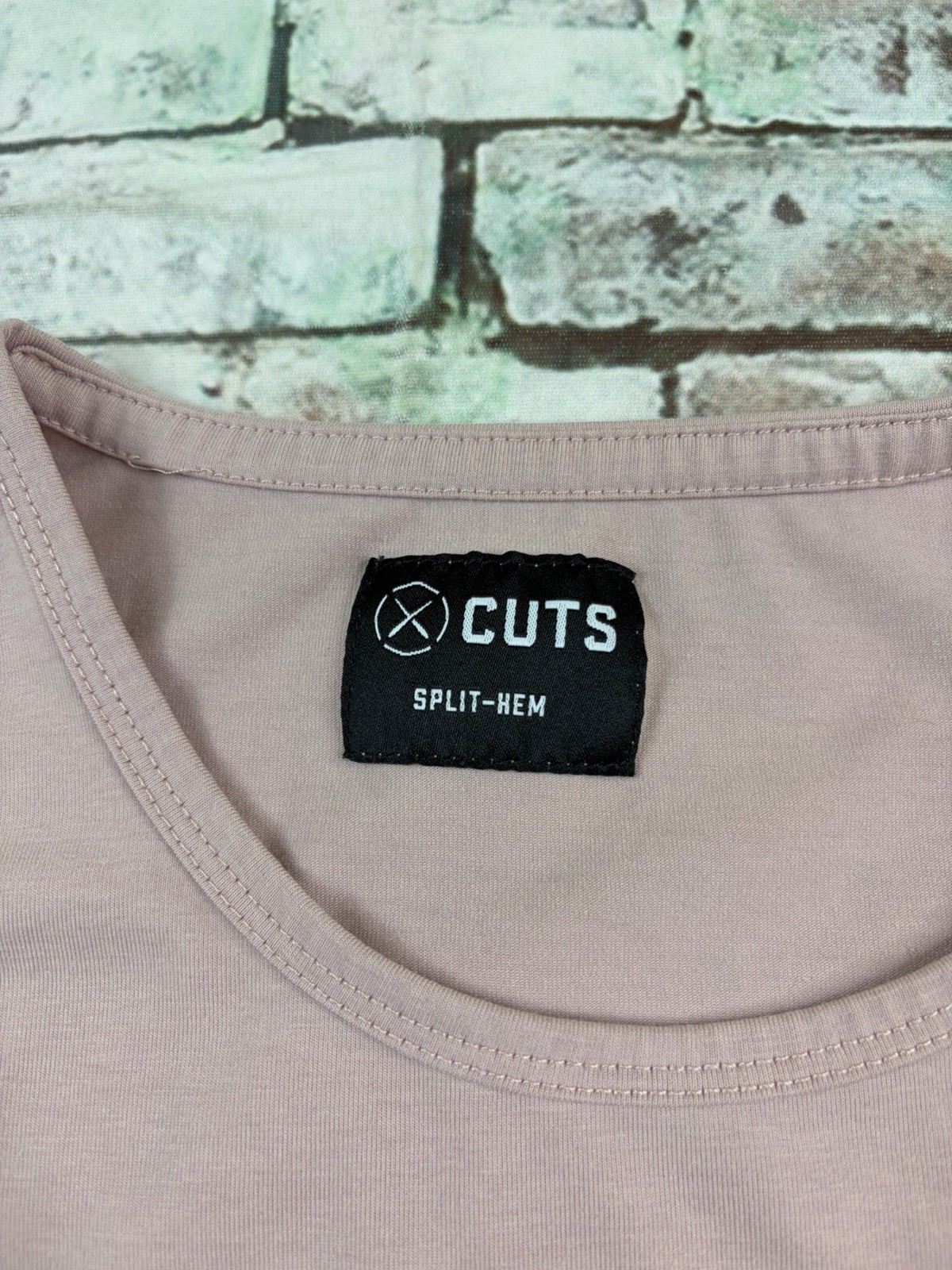 Cuts Clothing Split-Hem Shirt Mens L Crewneck Solid Casual Tee Top