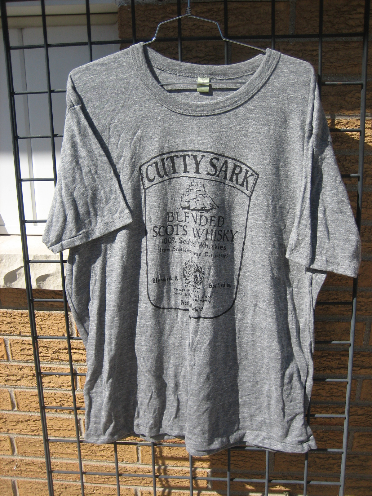 New (XL) Cutty Sark Gray T- Shirt Alternative Apparel Blended Scots Whisky