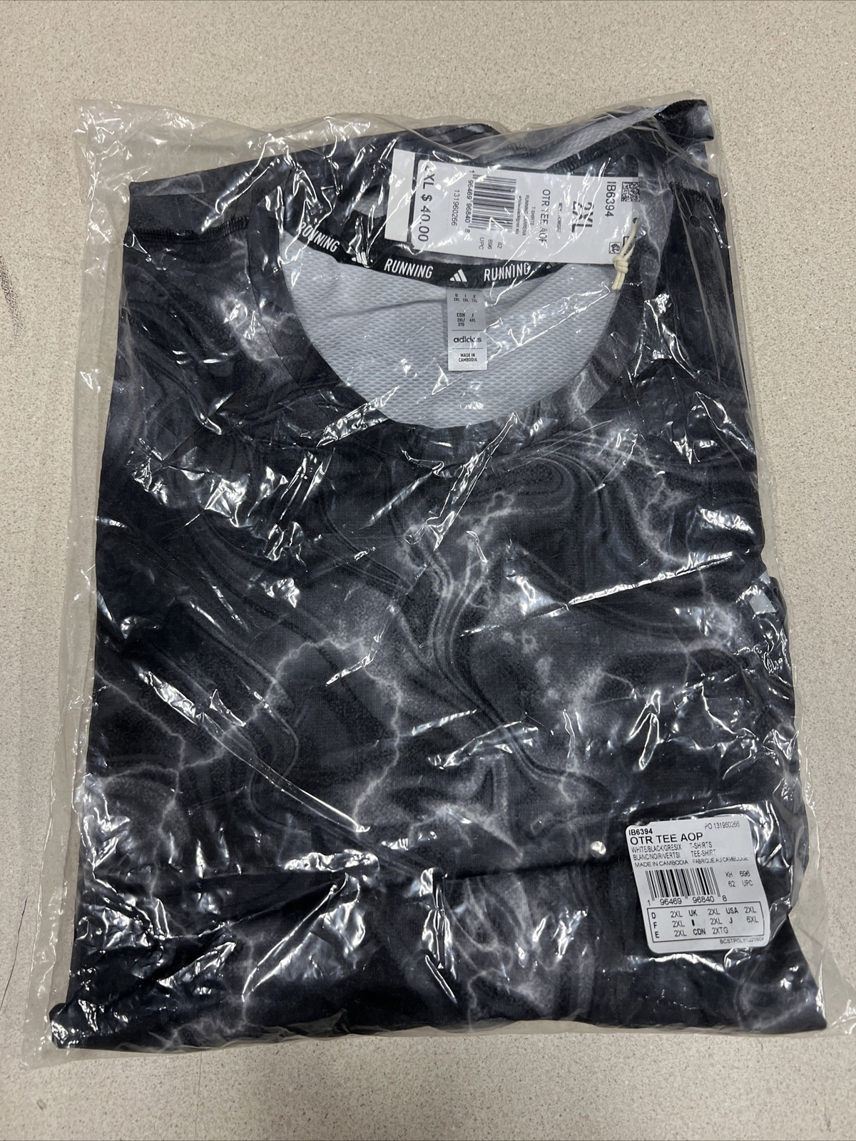 Adidas OTR AOP T-Shirt Men’s Size 2XL White / Black / Gray Color