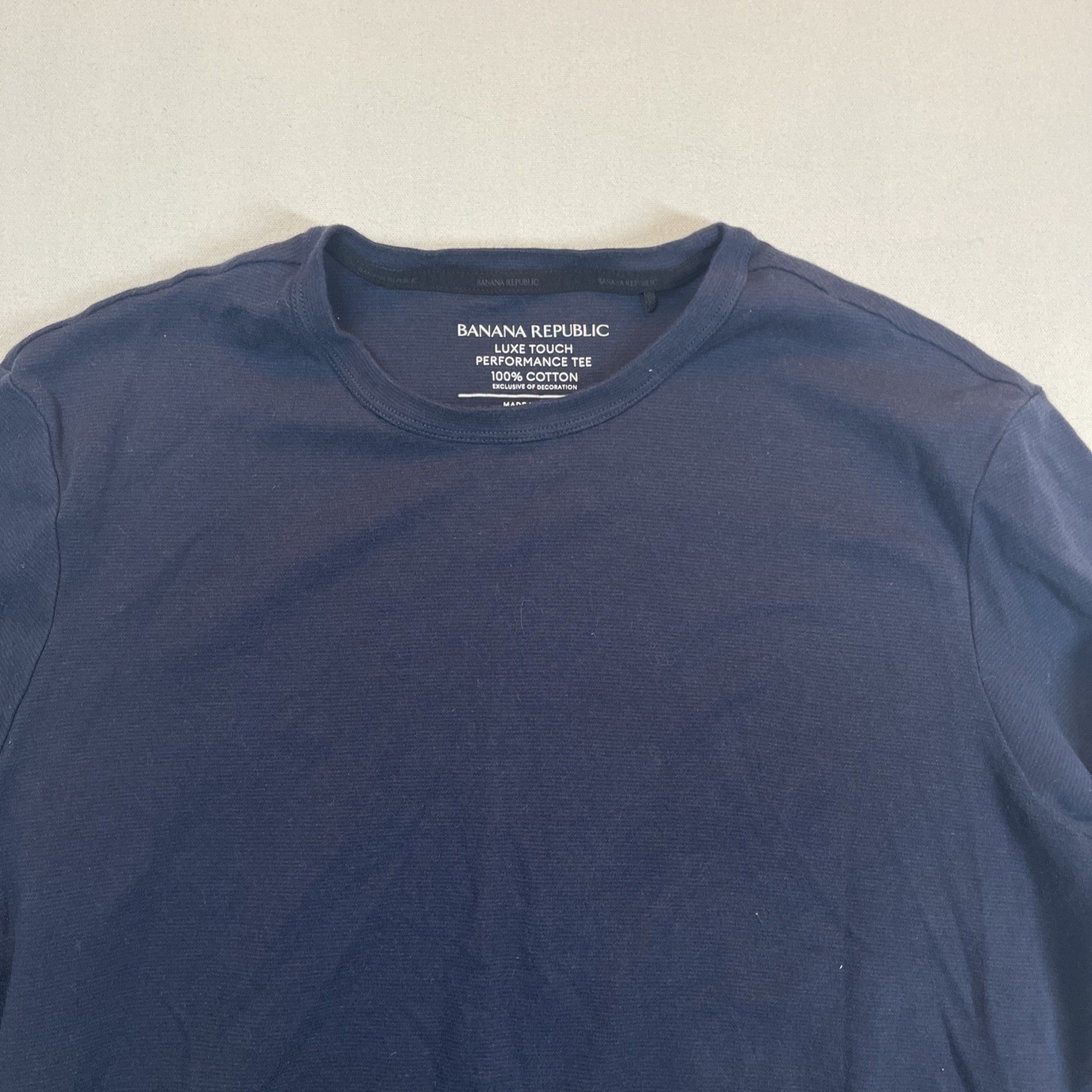 Banana Republic Authentic Tee Supima Cotton Navy Blue Men&rsquo;s Medium T-Shirt