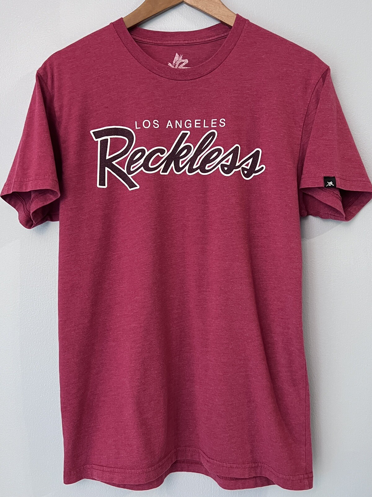 Young & Reckless Los Angeles T Shirt Men’s Sz M LA Maroon 60/40 Cotton/Poly