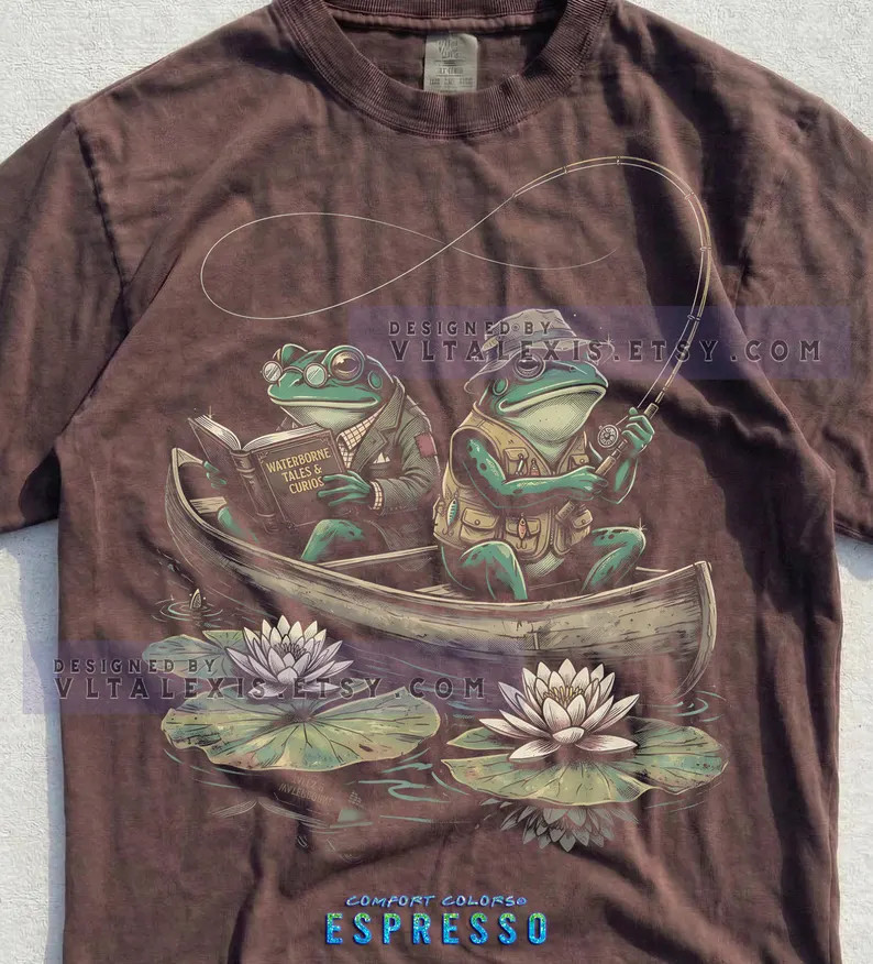 Frog Toad Fishing Rowboat Comfort Tee Nature Wildlife Animal Lover