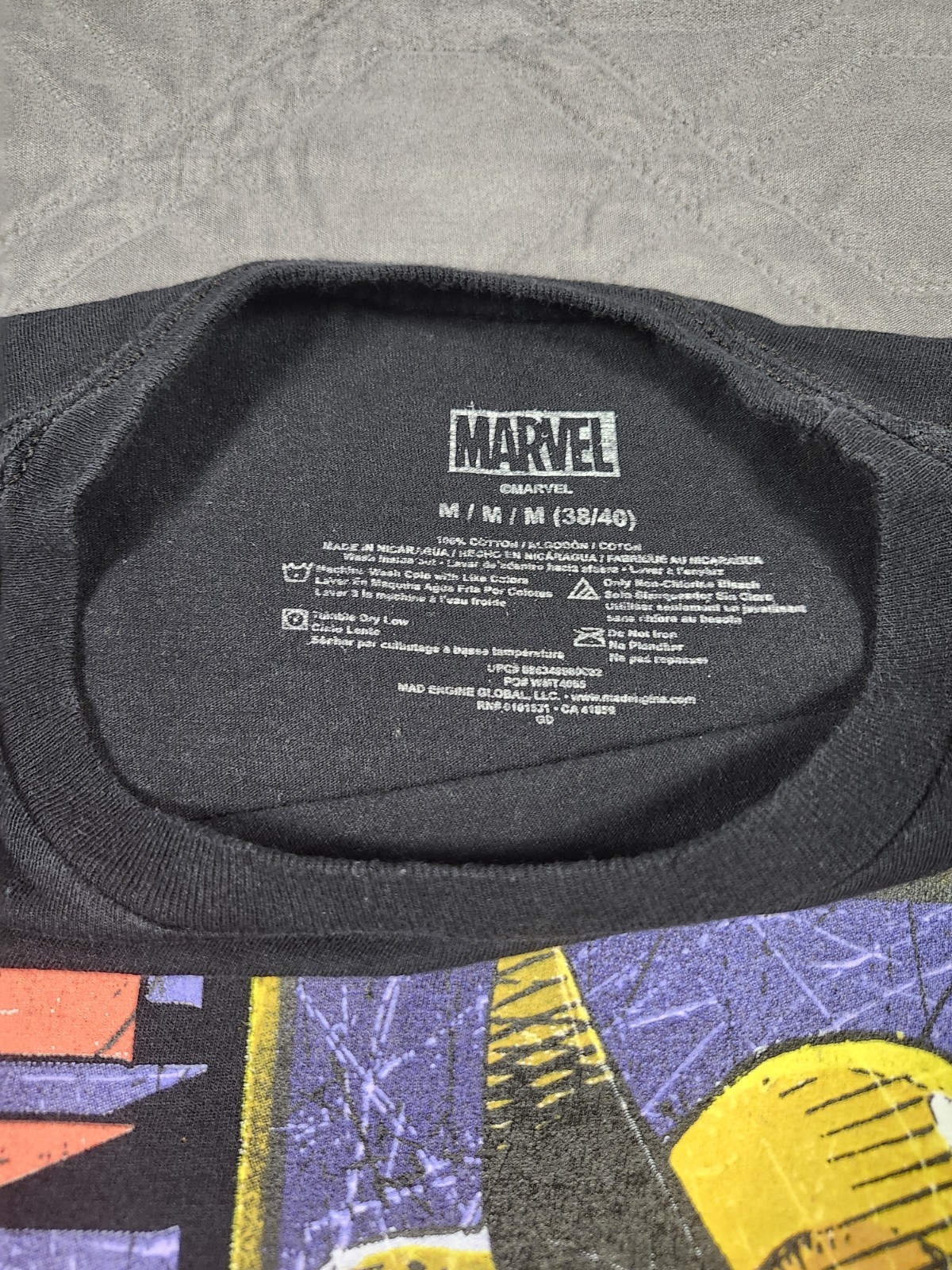 Marvel brand Wolverine graphic t-shirt featuring a comic panel illustration Size