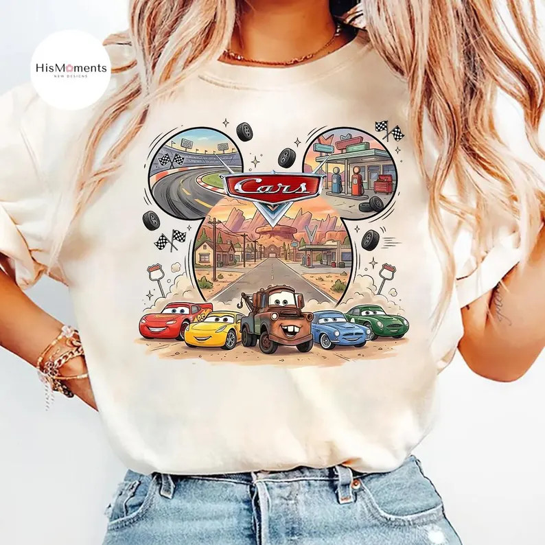 Cartoon Race Car Graphic Design Comfort T-Shirt