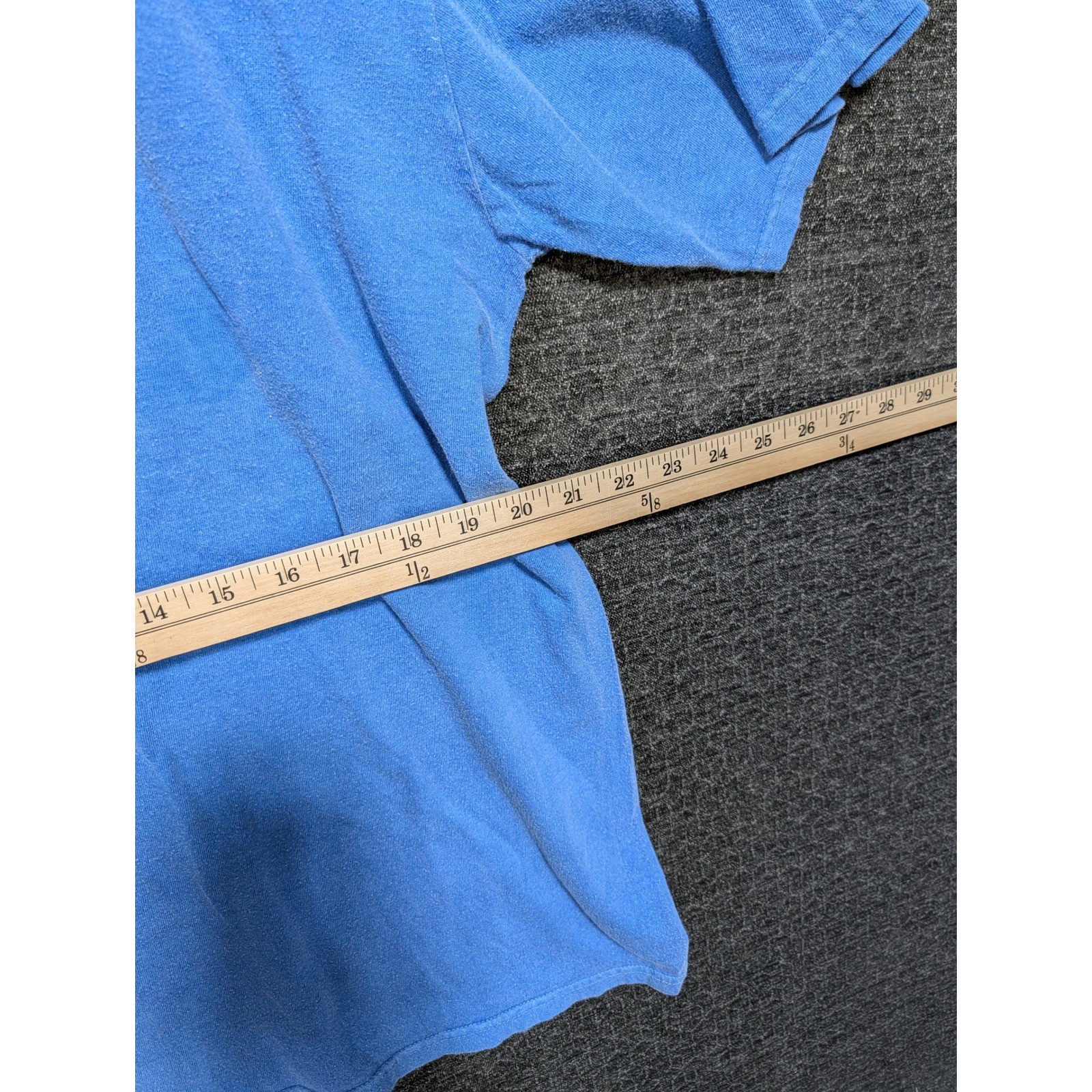 Crazy Shirts Mens Large Blue Hawaii Dyed Bikini Martini Lounge Hawaii T-Shirt