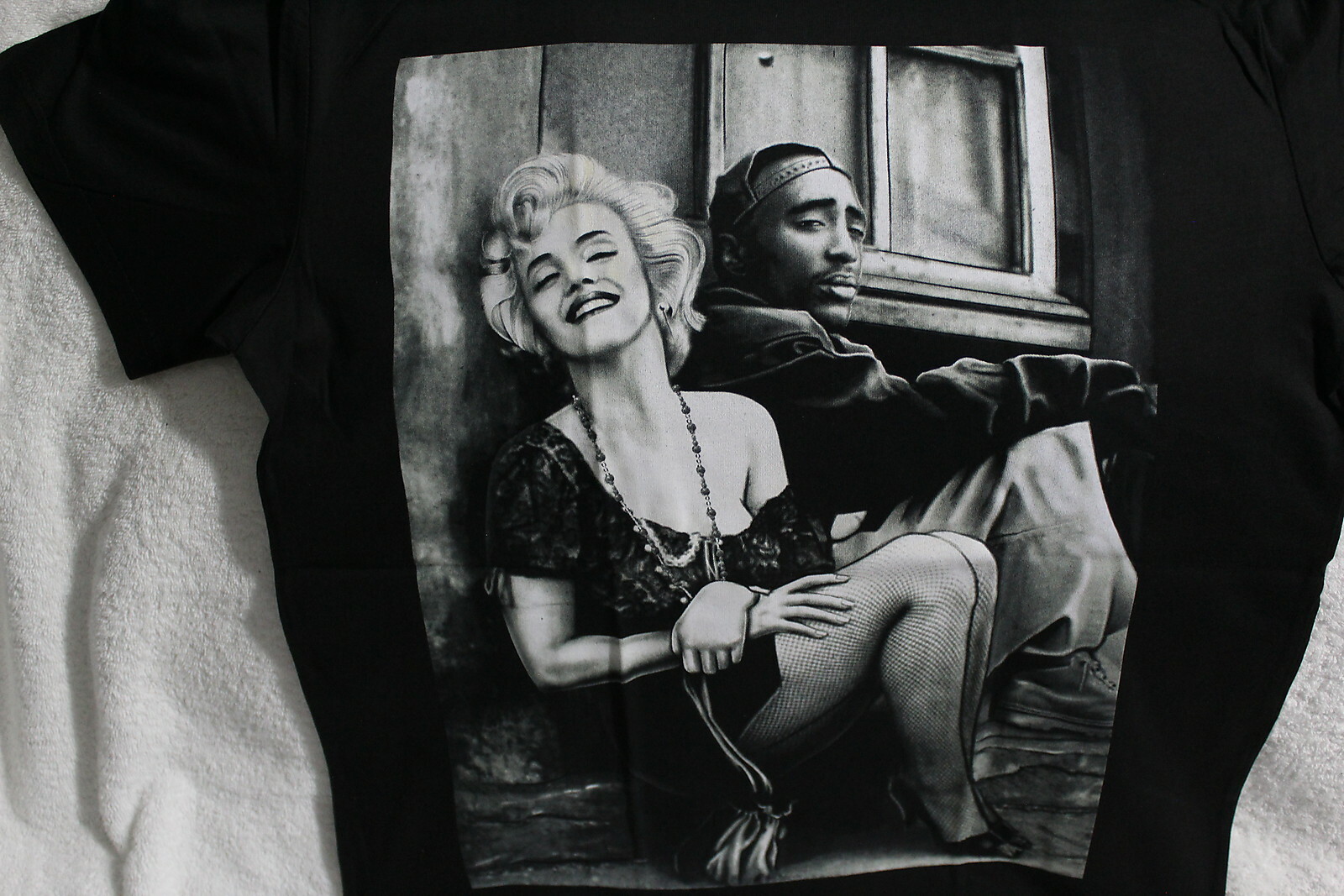 TUPAC SHAKUR MARILYN MONROE LEGENDS 2PAC HIPHOP RAPPER LEGEND T-SHIRT