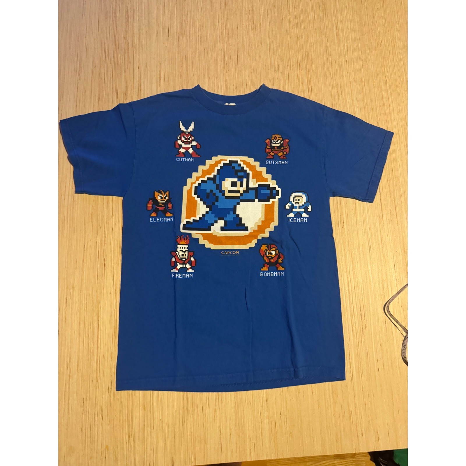 Capcom Mega Man 8-Bit Pixel Art Robot Masters Blue Graphic T-Shirt Mens Small 37
