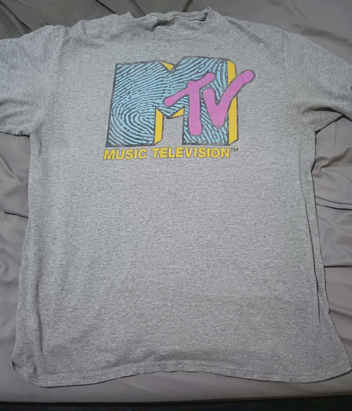 MTV Music Television T-shirt Large Unisex Gray