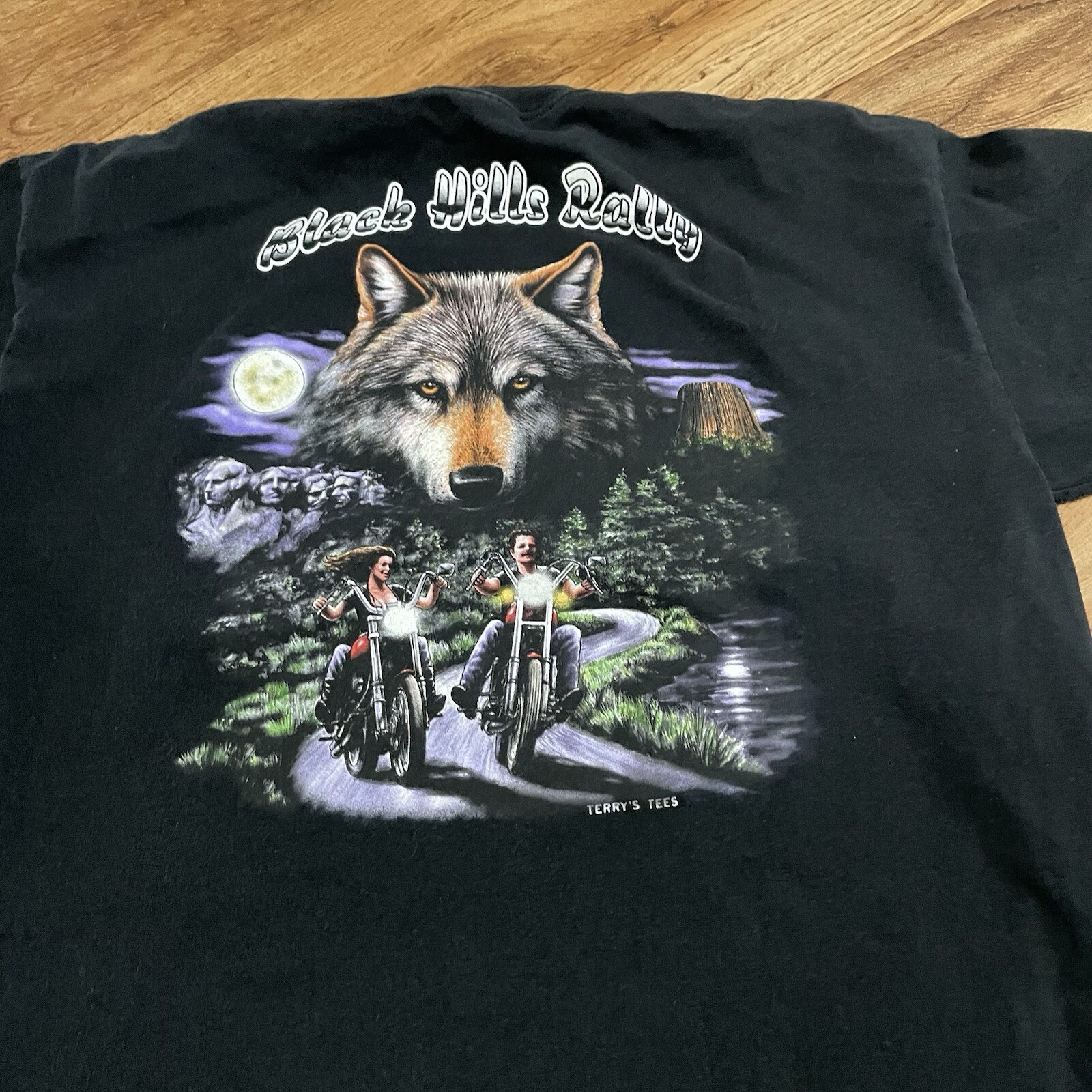 Vintage Terrys Tees Lone Wolf Biker Rally Black Tshirt Men XL 2004 Sturgis Tee
