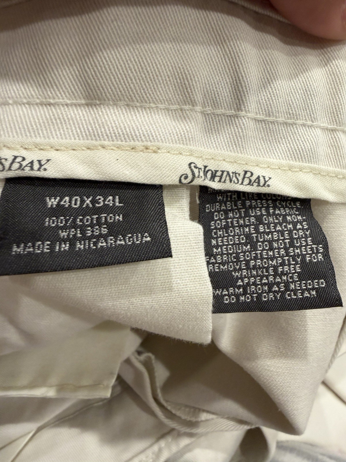 St. John&rsquo;s Bay Men&rsquo;s 40×34 Cream Chino Pants Relaxed Fit Pleated Front Cotton